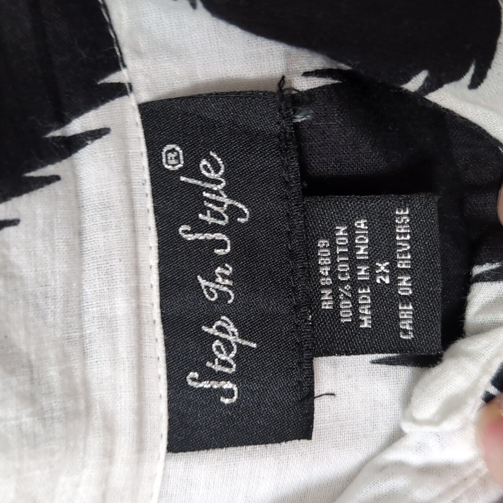 Step In Style Tunic SZ 2X - Picture 3 of 7